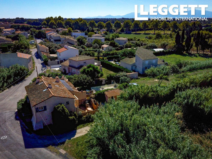 Image No.2-3 Bed House for sale