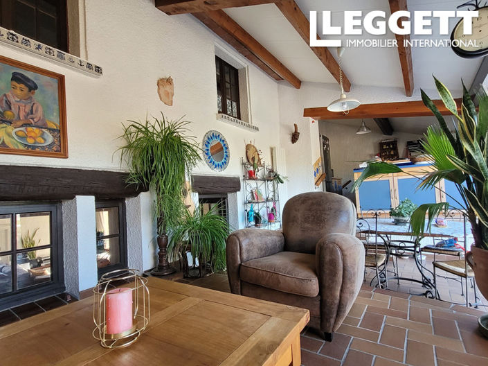 Image No.8-3 Bed House for sale