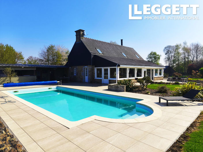 Image No.10-4 Bed House for sale