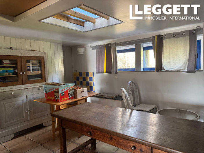 Image No.5-5 Bed House for sale