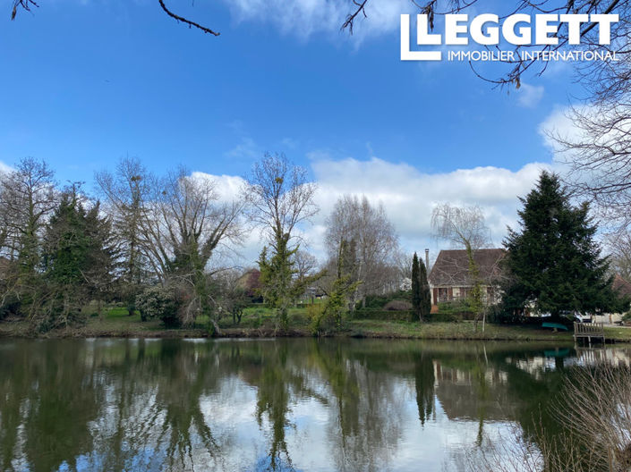 Image No.10-4 Bed House for sale