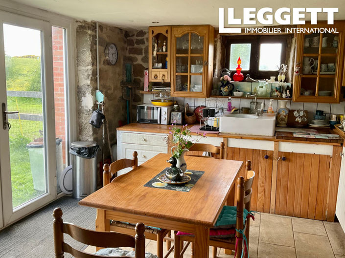 Image No.10-4 Bed House for sale