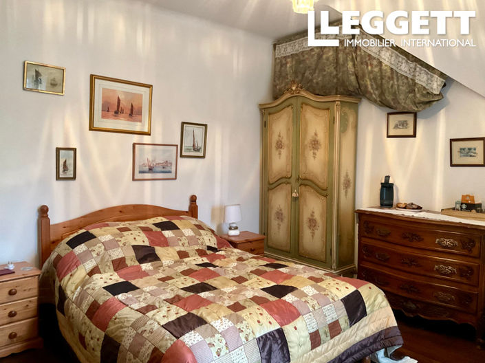 Image No.7-4 Bed House for sale