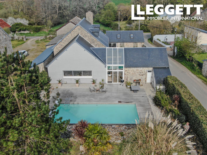 Image No.1-4 Bed House for sale