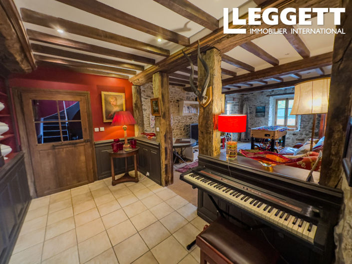 Image No.9-4 Bed House for sale