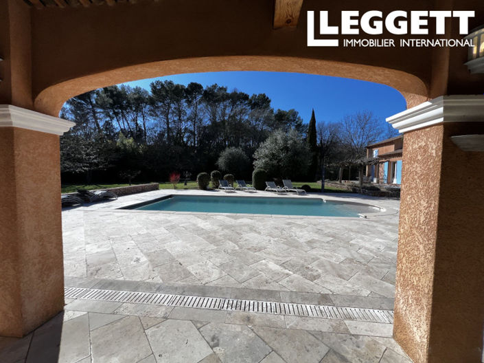 Image No.10-6 Bed House for sale