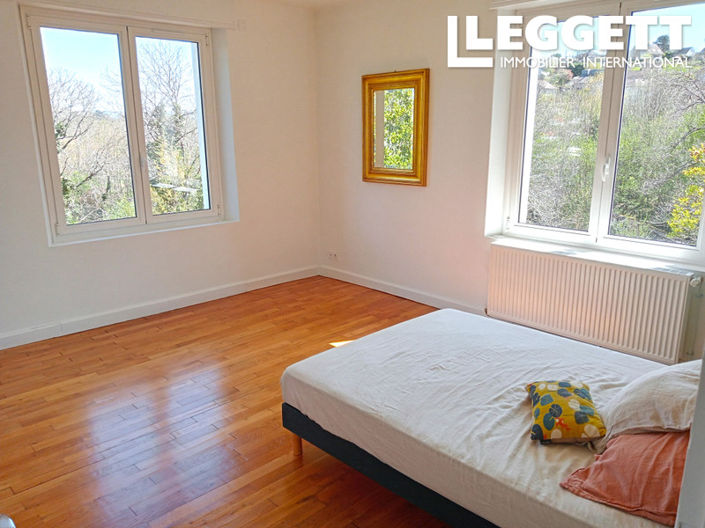 Image No.4-4 Bed House for sale