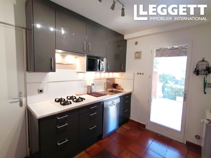 Image No.5-4 Bed House for sale