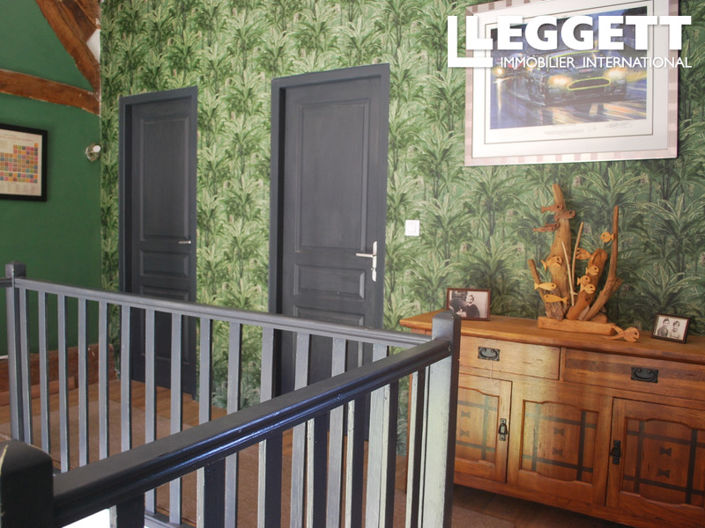 Image No.9-4 Bed House for sale