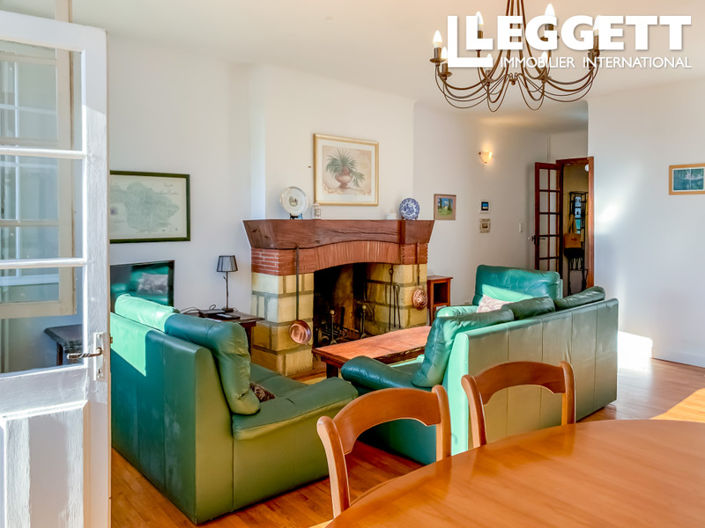 Image No.4-5 Bed House for sale