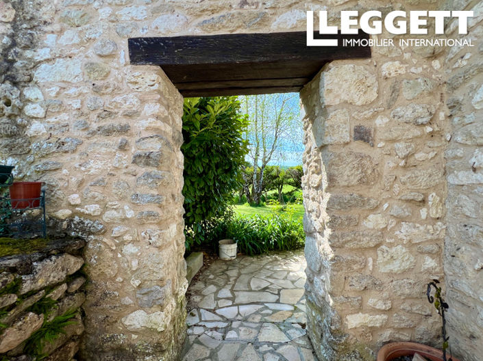 Image No.5-5 Bed House for sale