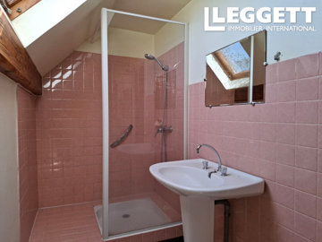 ahr0chm6ly9jzg4uagvzdglhlmltbw8vaw1hz2uvvevom