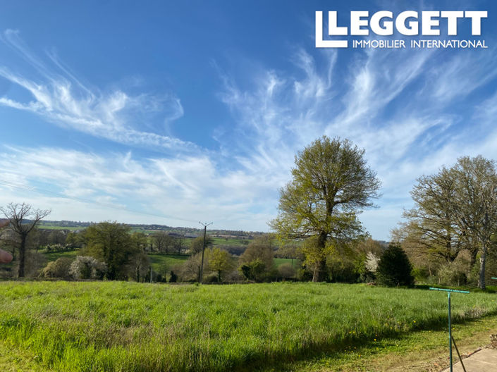 Image No.8-3 Bed House for sale