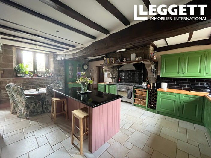 Image No.2-4 Bed House for sale