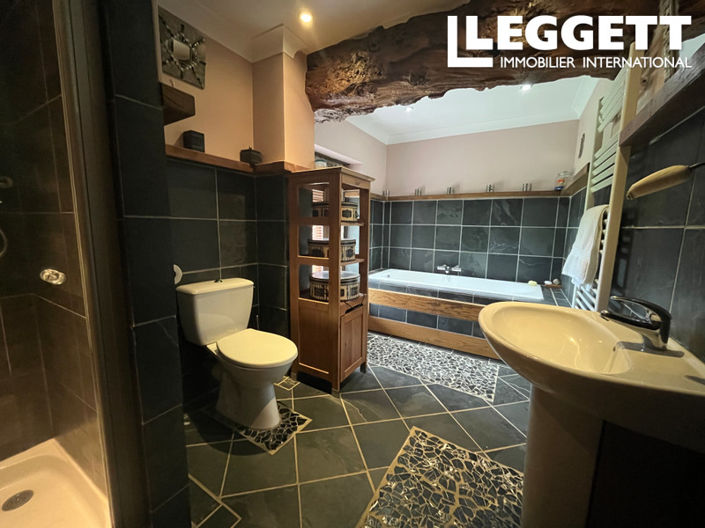 Image No.7-4 Bed House for sale