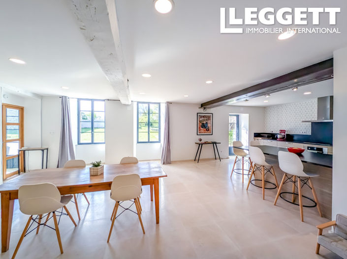 Image No.7-4 Bed House for sale