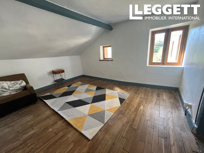 Image No.6-5 Bed House for sale