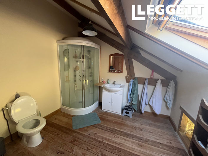 Image No.9-5 Bed House for sale