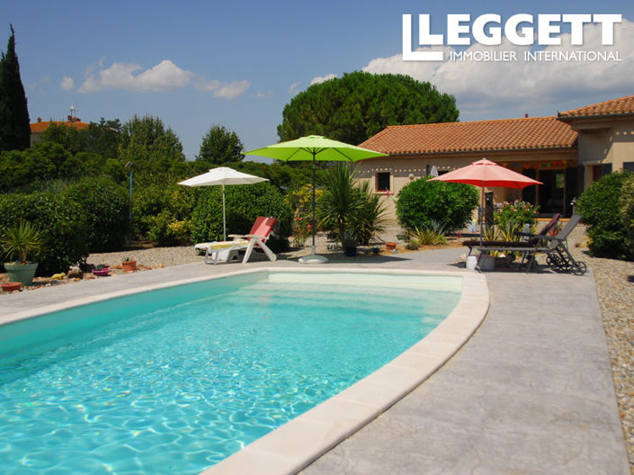 Image No.1-4 Bed House for sale