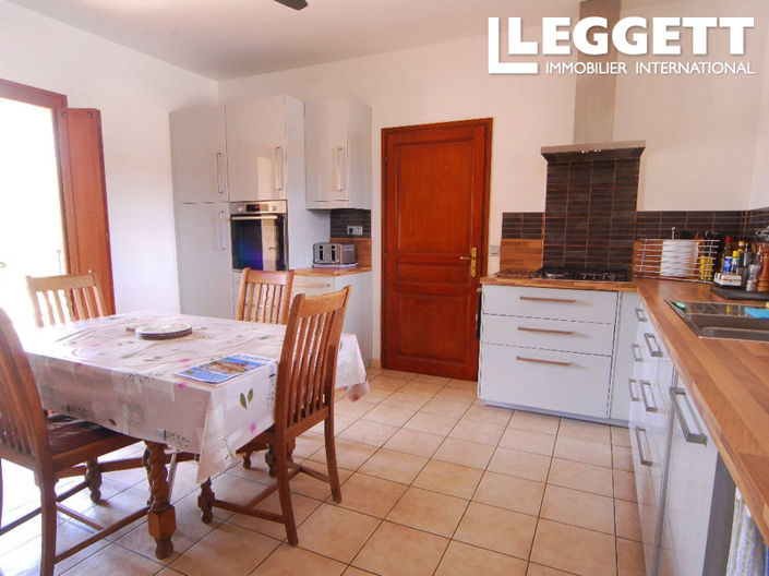 Image No.4-4 Bed House for sale