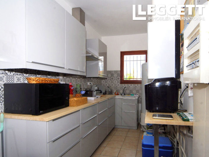 Image No.5-4 Bed House for sale