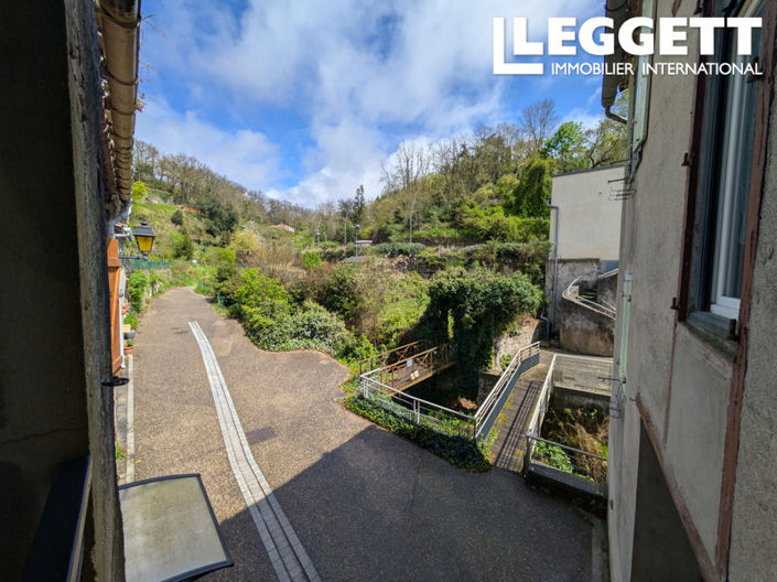 Image No.10-3 Bed House for sale