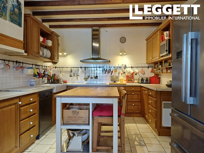 Image No.3-4 Bed House for sale