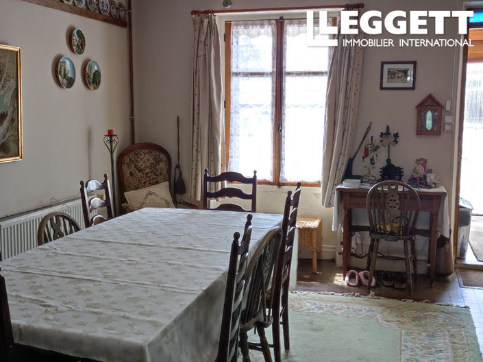 Image No.10-5 Bed House for sale