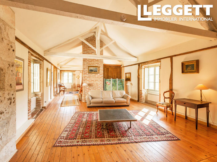 Image No.5-5 Bed House for sale