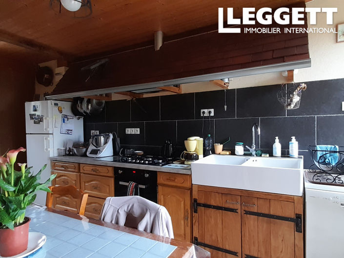 Image No.9-4 Bed House for sale