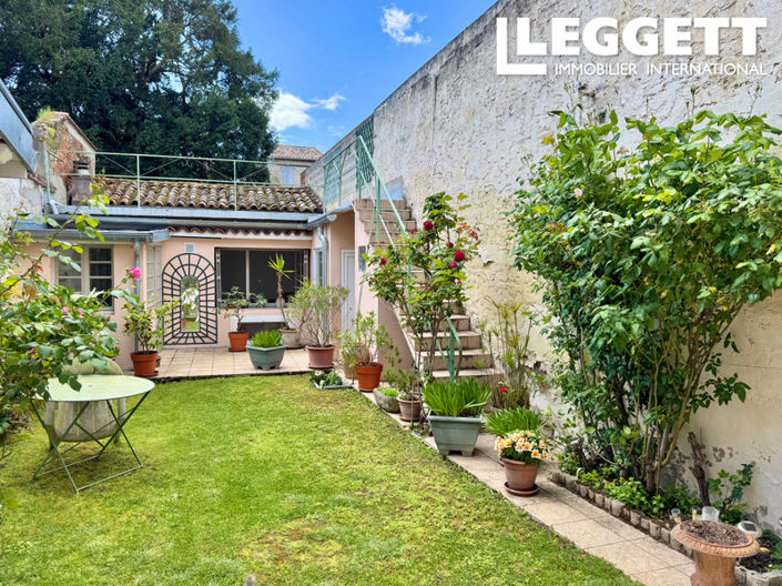 Image No.7-5 Bed House for sale