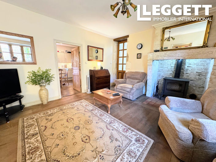 Image No.2-3 Bed House for sale