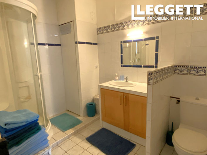 Image No.9-5 Bed House for sale