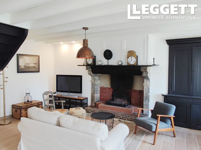 Image No.1-3 Bed House for sale