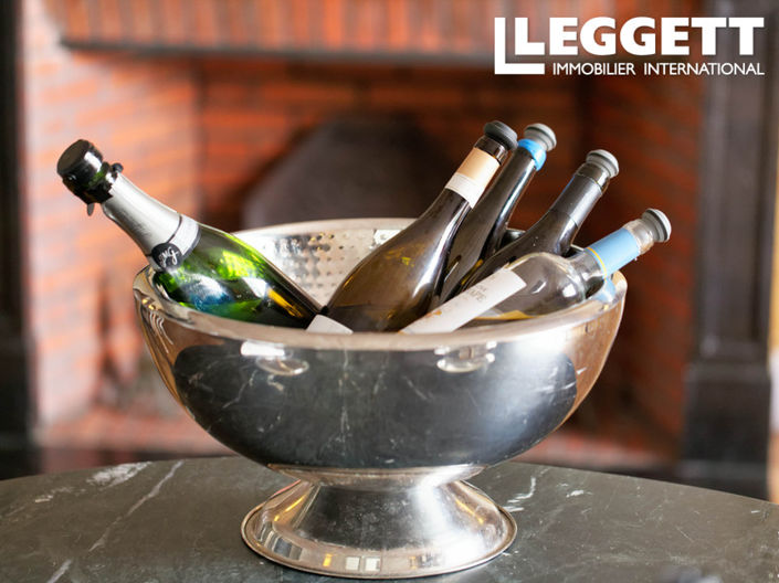 Image No.1-Commercial for sale