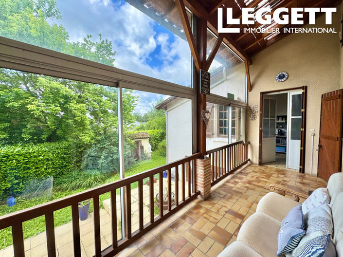 Image No.3-3 Bed House for sale