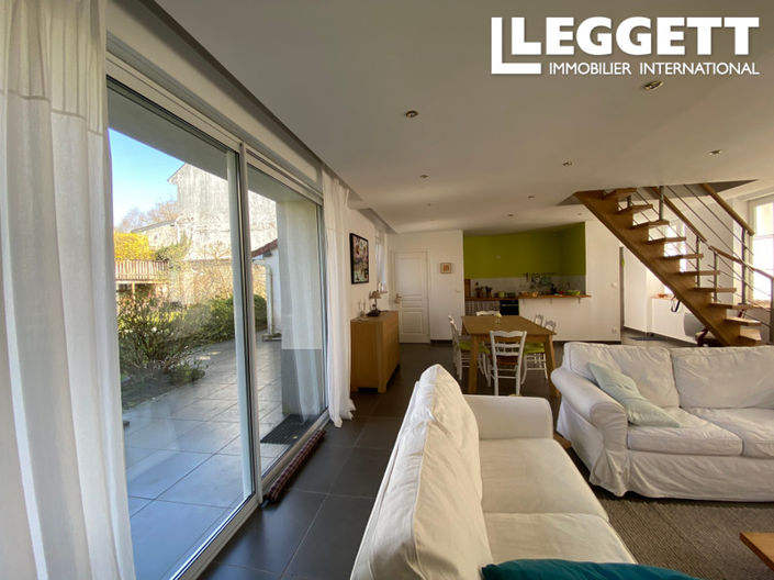 Image No.4-5 Bed House for sale