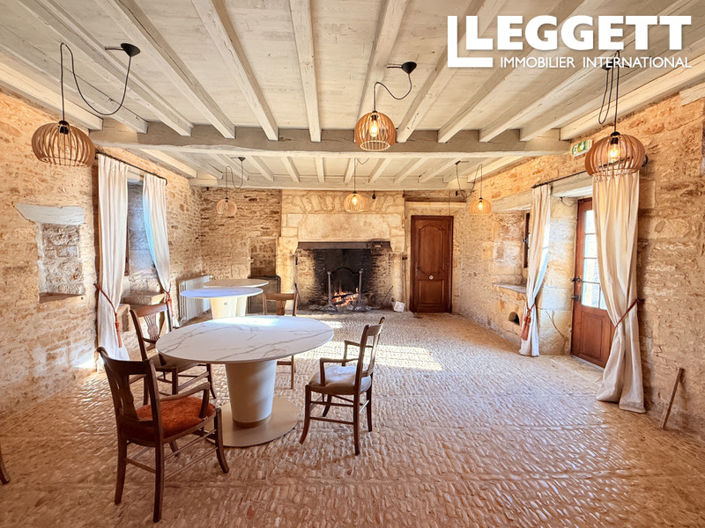 Image No.6-4 Bed House for sale