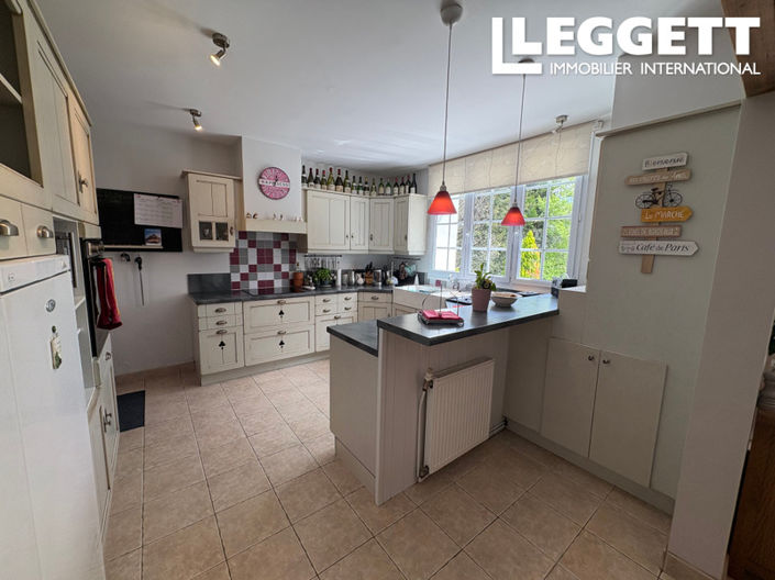 Image No.3-3 Bed House for sale