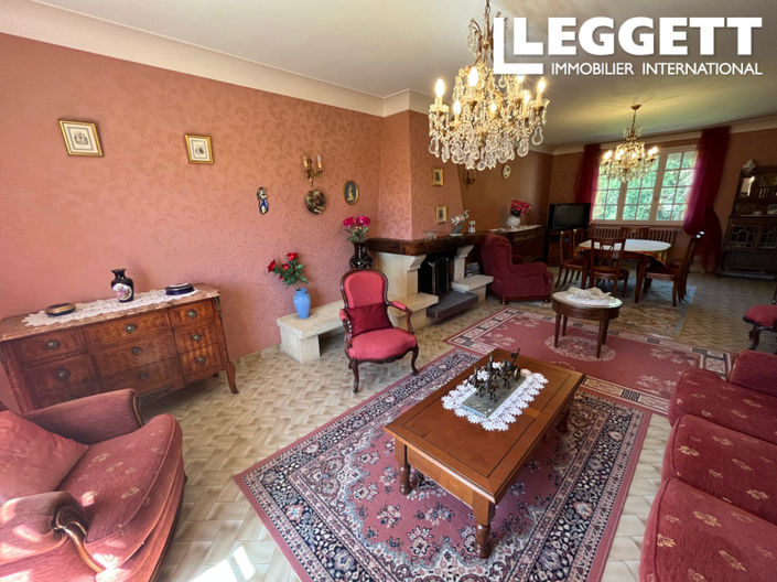 Image No.4-5 Bed House for sale