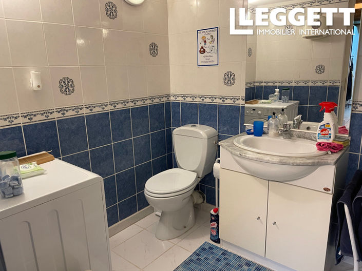 Image No.10-3 Bed House for sale