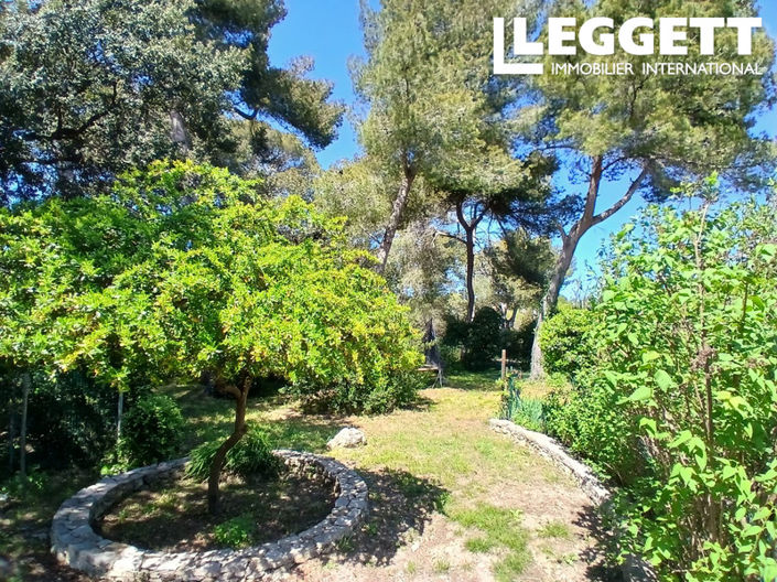 Image No.4-7 Bed House for sale