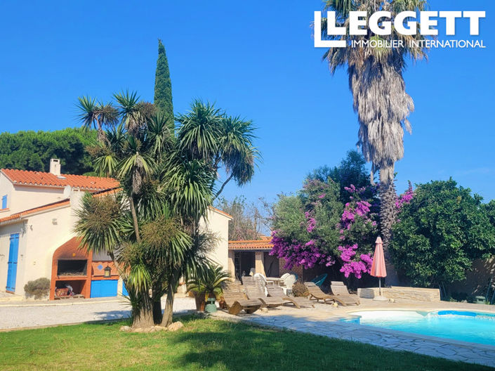 Image No.1-4 Bed House for sale