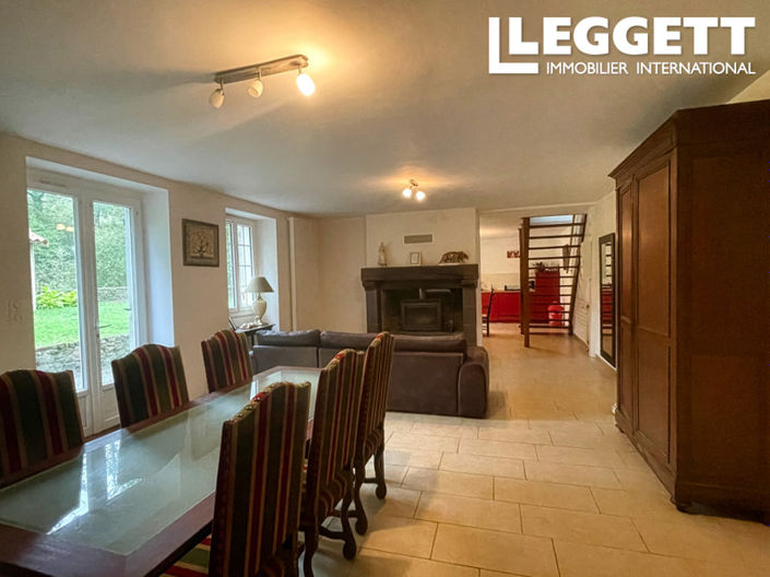 Image No.3-4 Bed House for sale