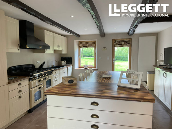 Image No.9-4 Bed House for sale