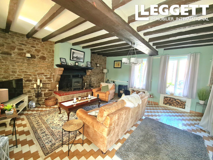 Image No.3-2 Bed House for sale