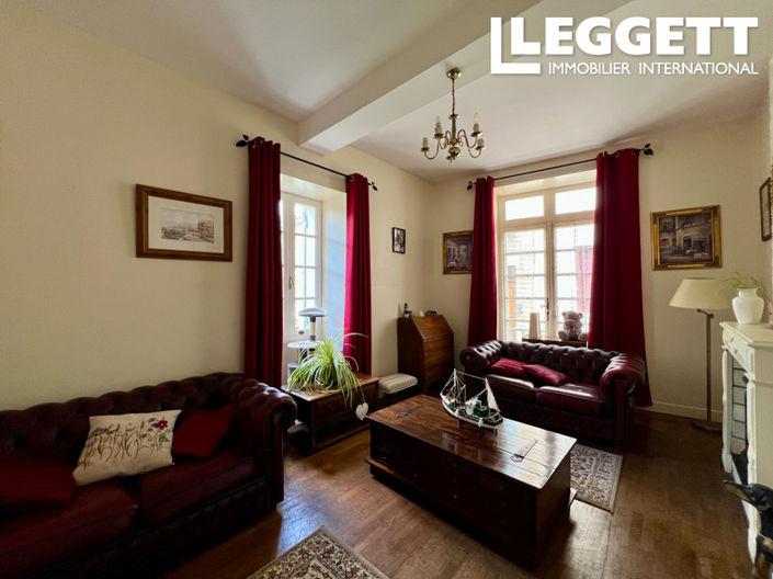 Image No.6-3 Bed House for sale