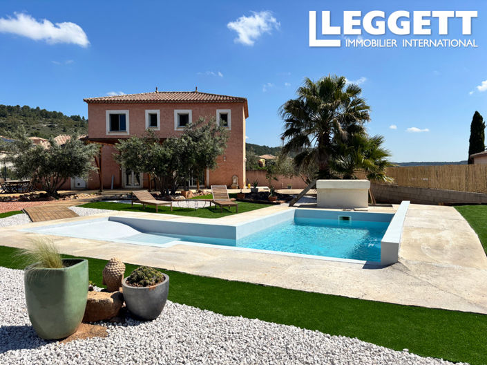 Image No.1-4 Bed House for sale