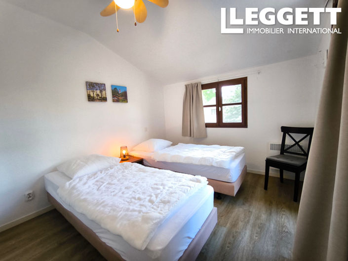 Image No.6-2 Bed House for sale