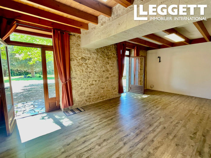 Image No.5-6 Bed House for sale